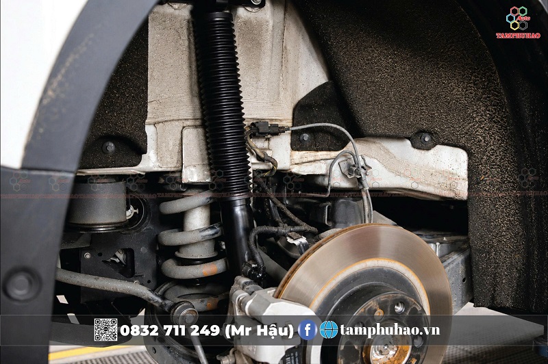 Lắp phuộc Tein cho xe điện Vinfast VF8 - Image 6