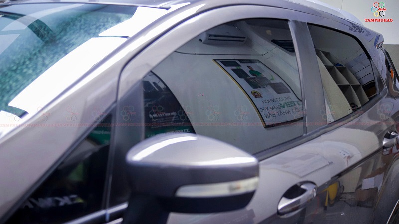 Dán phim cách nhiệt 3M chính hãng cho Ford EcoSport - Image 4