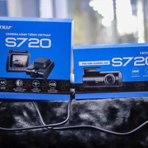 Lắp camera hành trình VietMap S720 cho Toyota Innova