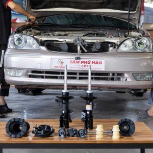 Dịch vụ thay thế và bảo dưỡng phụ tùng gầm cho Toyota Camry